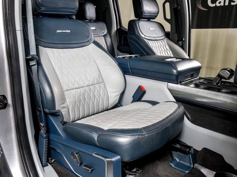 Used 2022 Ford F150 Limited image 30