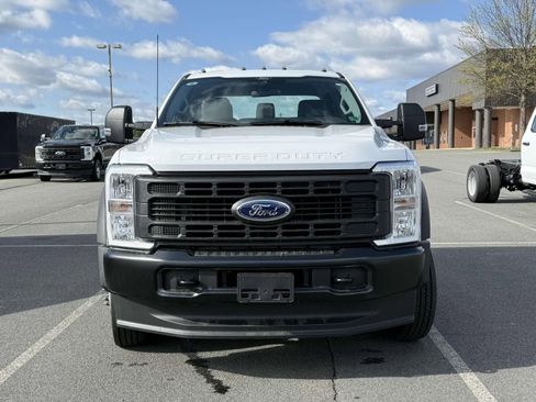 New 2025 Ford F550 4x4 Crew Cab Super Duty image 6