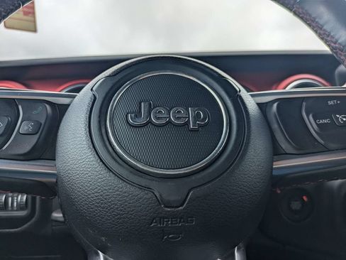 Used 2020 Jeep Gladiator Rubicon AWD/4WD image 30