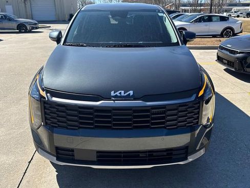 New 2026 Kia Sportage LX image 2