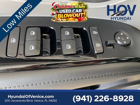 Certified 2024 Hyundai Tucson Limited FWD image 22