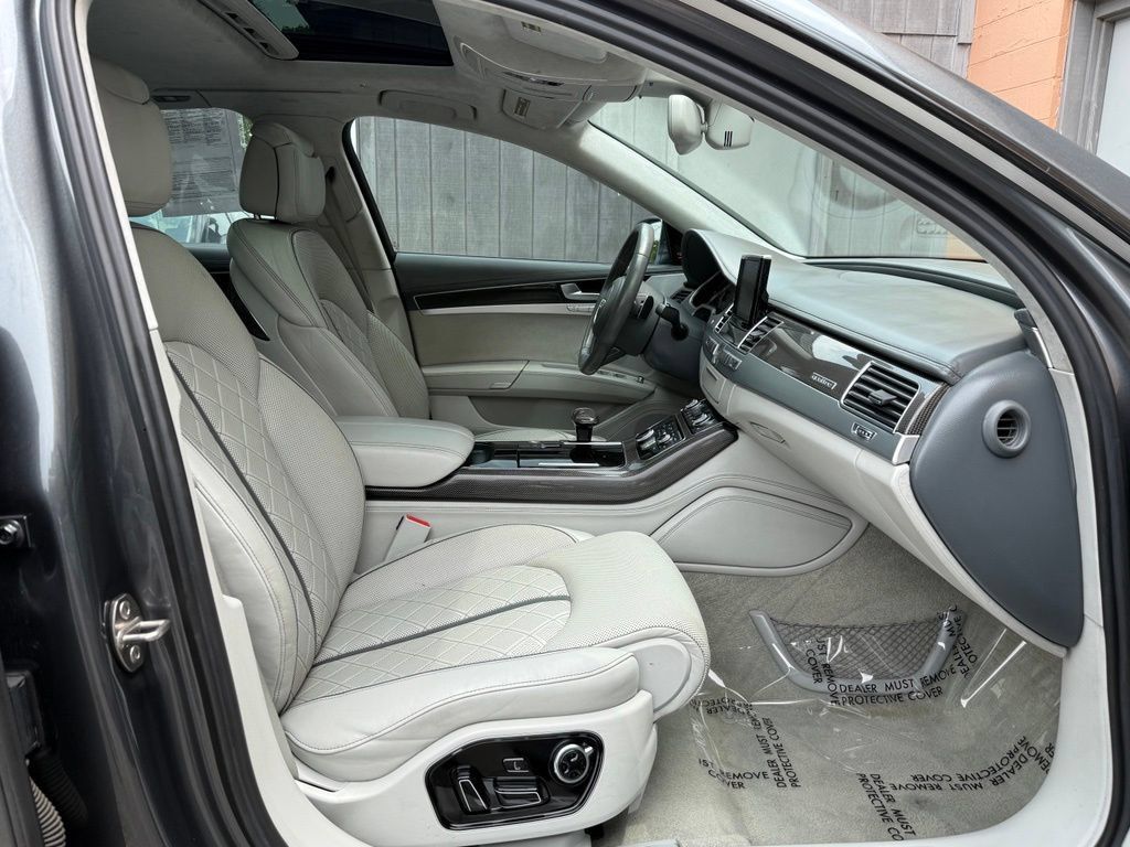 Used 2013 Audi S8 AWD/4WD image 21