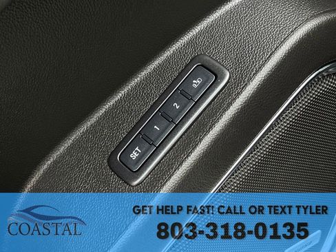 Used 2016 Chevrolet Suburban LTZ image 8