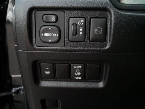 Used 2021 Toyota 4Runner Limited AWD/4WD image 27