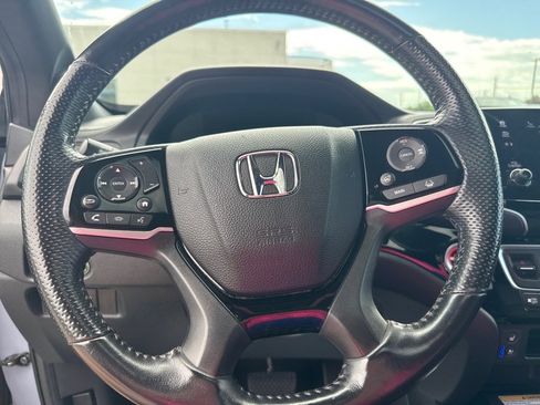 Used 2022 Honda Passport Elite image 19