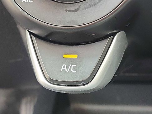 Used 2020 Kia Rio S FWD image 25