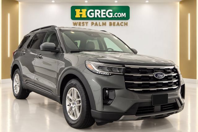Used 2026 Ford Explorer Active w/ Active Comfort Package RWD image 4