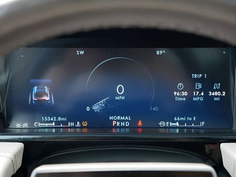 Used 2023 Lincoln Navigator Reserve image 21