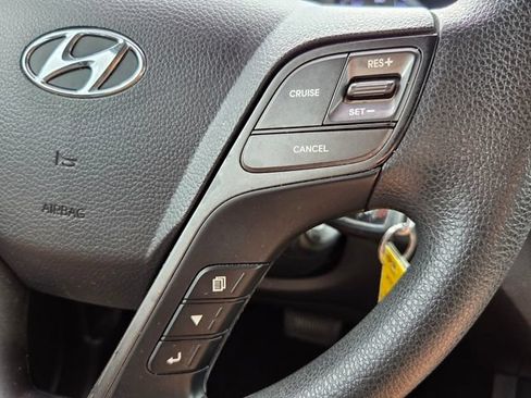 Used 2018 Hyundai Santa Fe Sport FWD image 19