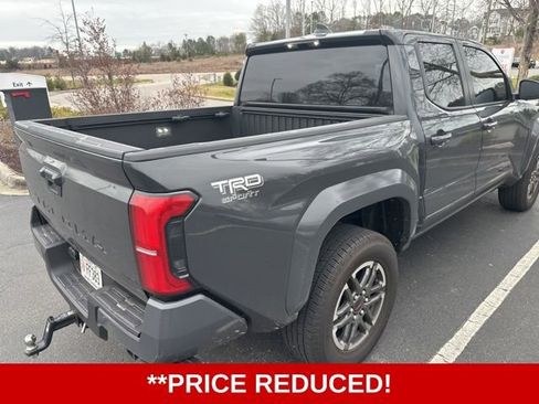 Used 2025 Toyota Tacoma TRD Sport image 2