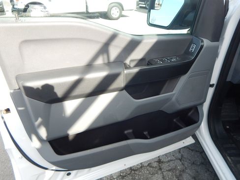 Used 2023 Ford F150 XL image 17