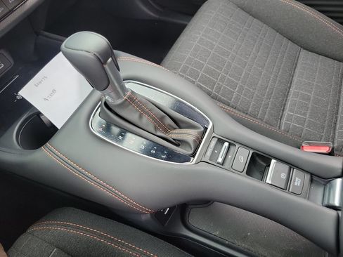 Certified 2026 Honda HR-V Sport image 32
