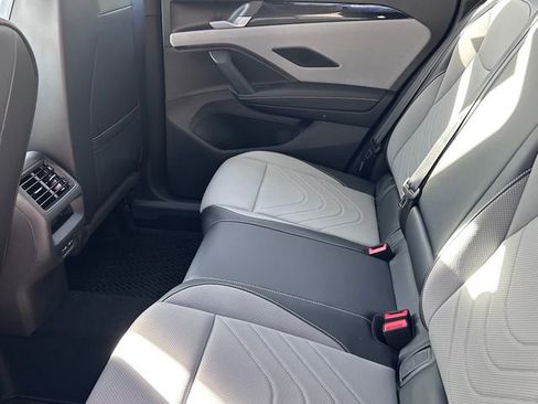 New 2026 Volkswagen Tiguan SE R-Line FWD image 21