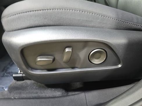 New 2026 Chevrolet Equinox LT image 30