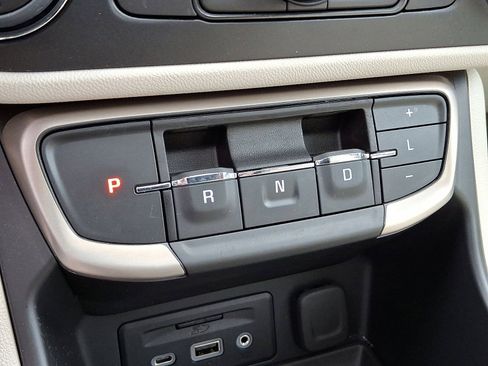 Used 2022 GMC Terrain Denali w/ Denali Premium Package image 12