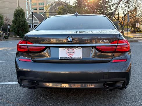 Used 2016 BMW 740i 740i image 11