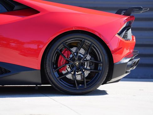 Used 2019 Lamborghini Huracan LP 580-2 image 10