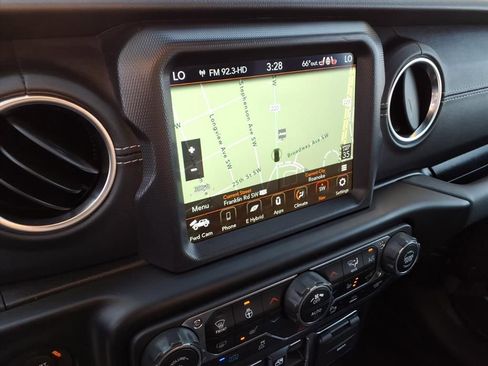 Used 2021 Jeep Wrangler Unlimited Sahara w/ Cold Weather Group image 23