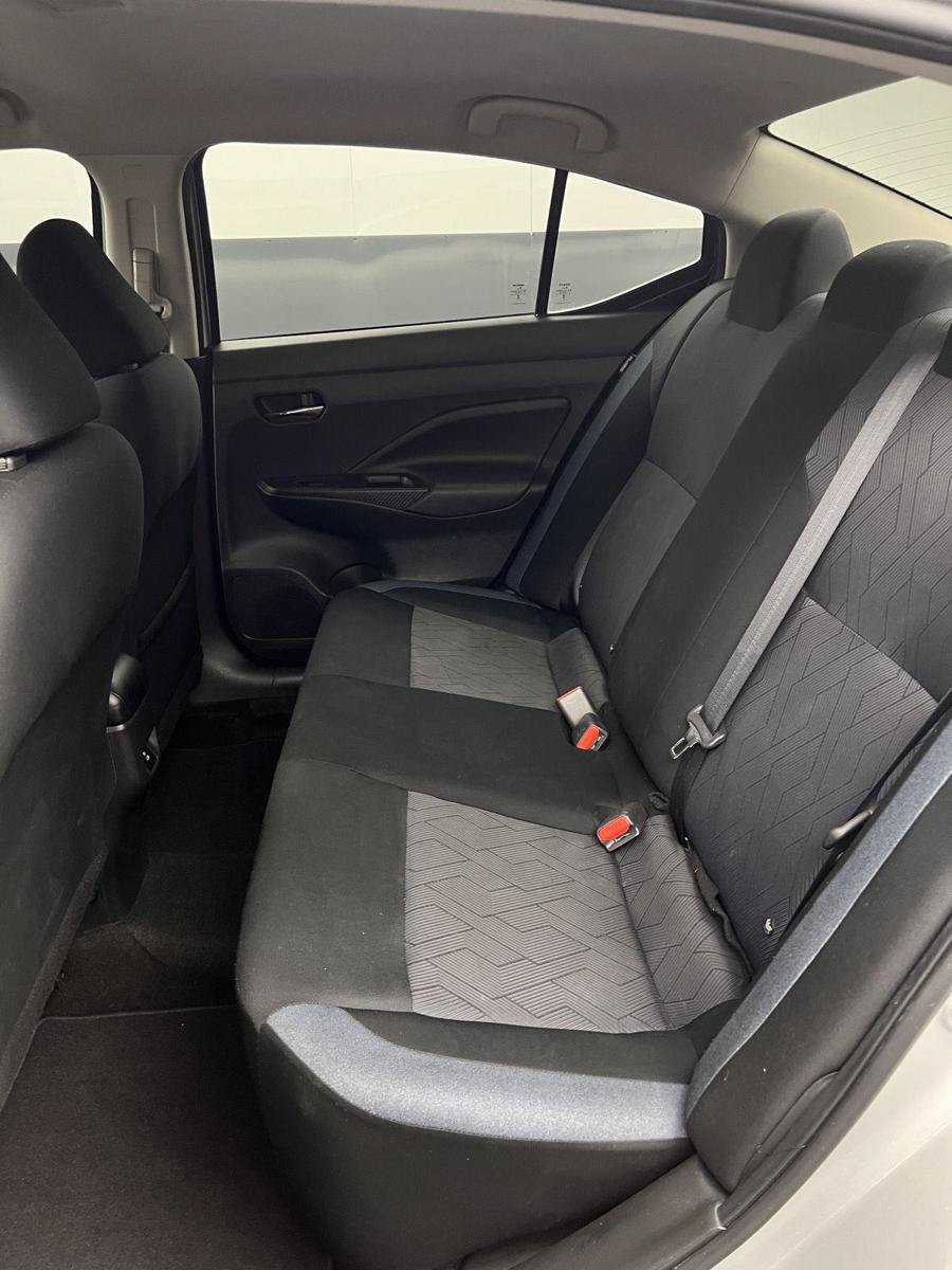 Used 2023 Nissan Versa SV FWD image 28