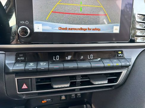 Used 2025 Toyota Camry LE FWD image 12