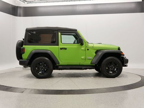 Certified 2019 Jeep Wrangler Sport image 39