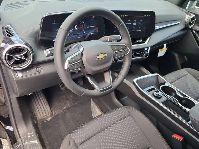 New 2026 Chevrolet Equinox LT w/ Safety and Technology Package FWD image 17