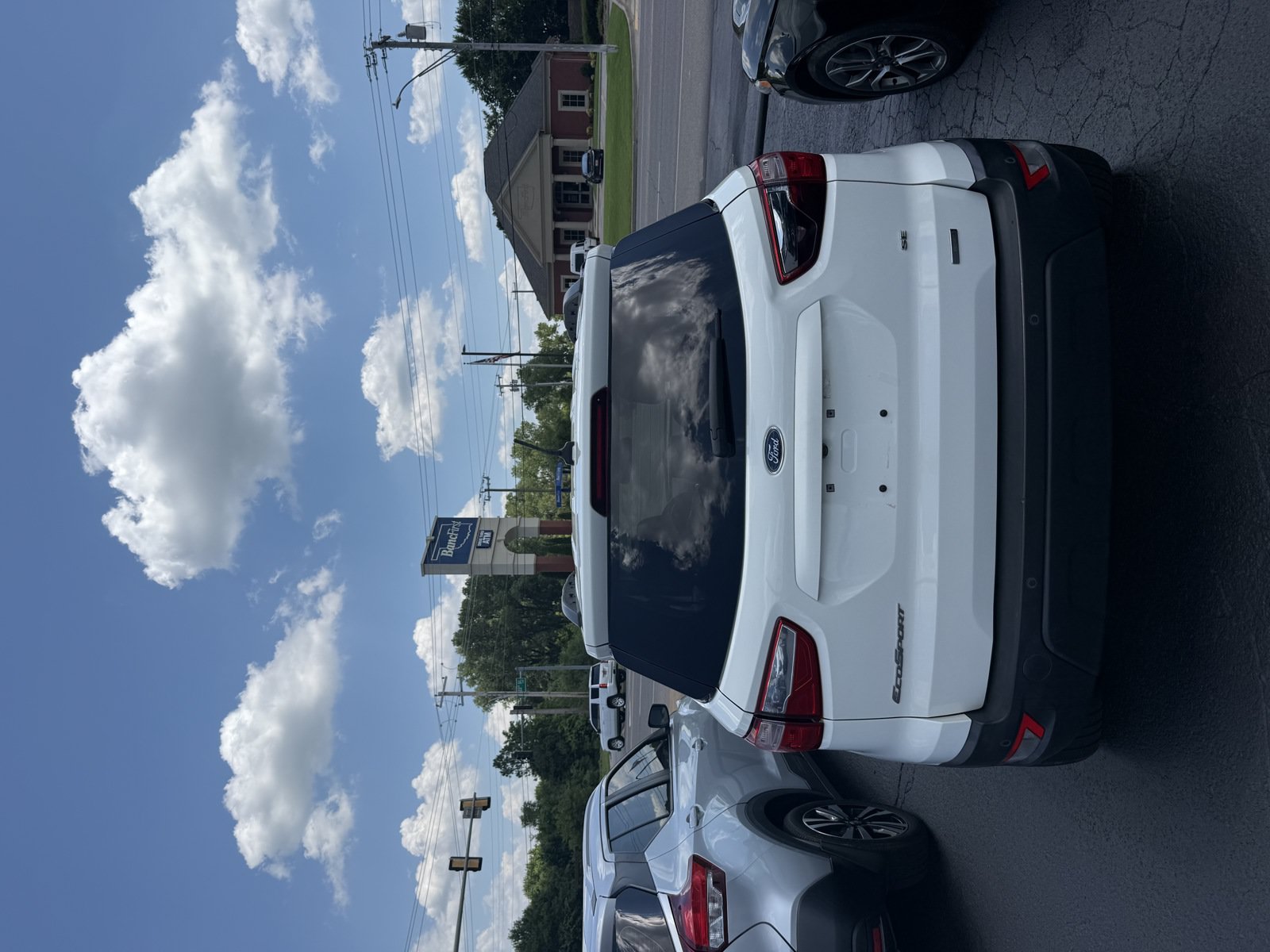 Used 2018 Ford EcoSport SE w/ SE Convenience Package FWD image 4