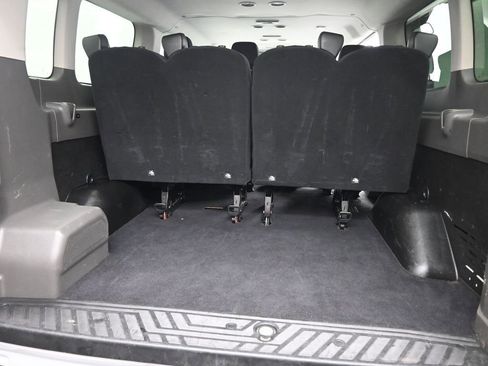 Certified 2022 Ford Transit 350 XLT image 19