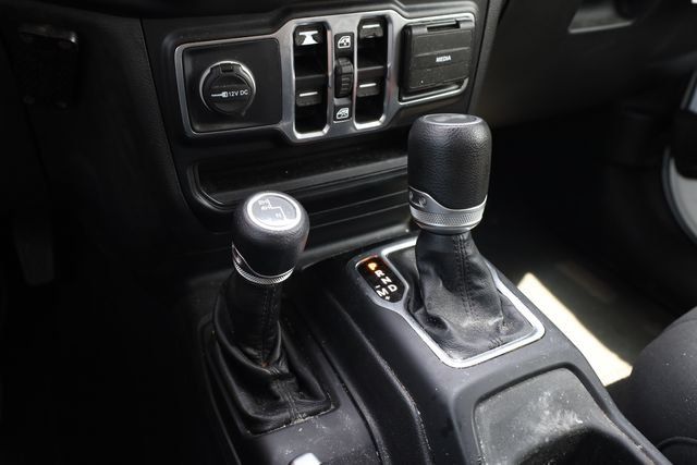 Used 2021 Jeep Wrangler Unlimited Sport AWD/4WD image 20