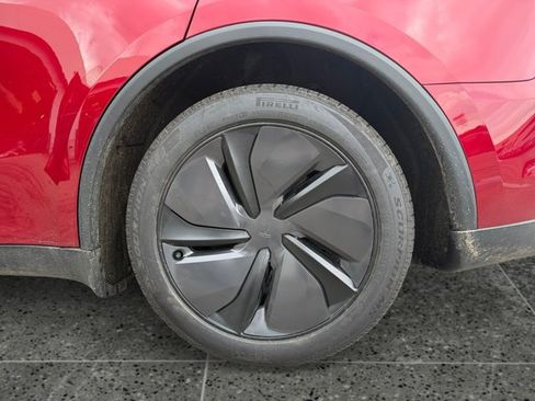 Used 2026 Tesla Model Y Long Range AWD/4WD image 14