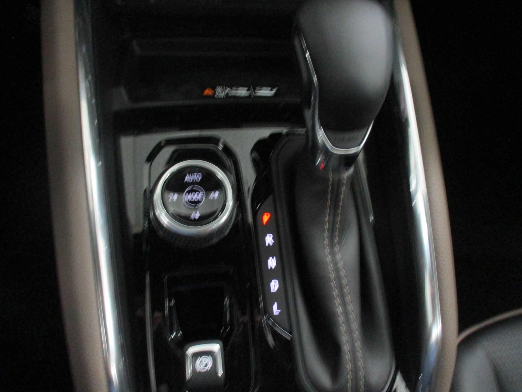 New 2026 GMC Canyon Denali AWD/4WD image 29