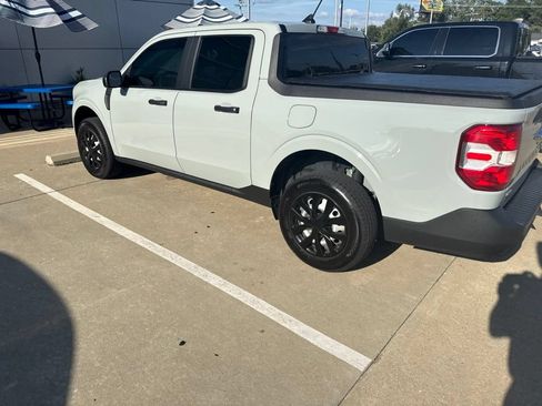 Used 2022 Ford Maverick XL FWD image 4
