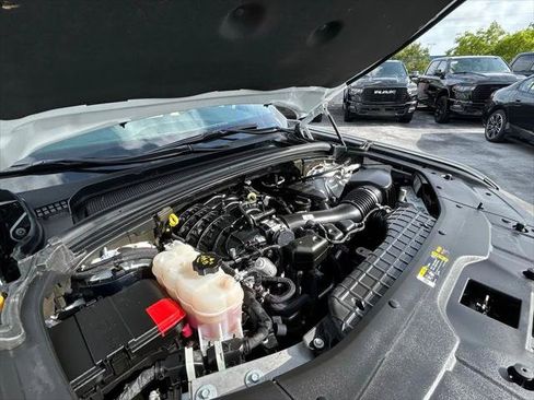 Certified 2022 Jeep Grand Cherokee L Limited RWD image 29