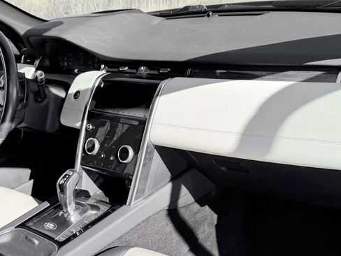 Used 2020 Land Rover Discovery Sport S R-Dynamic image 29