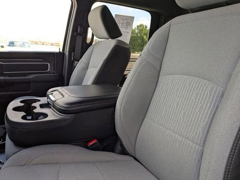 Used 2024 RAM 2500 Big Horn image 26