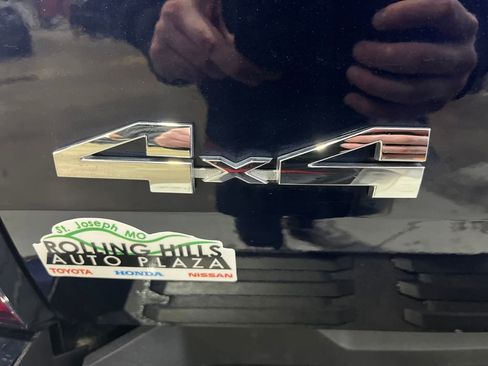 Used 2022 Toyota Tundra Limited w/ TRD Off-Road Package image 46