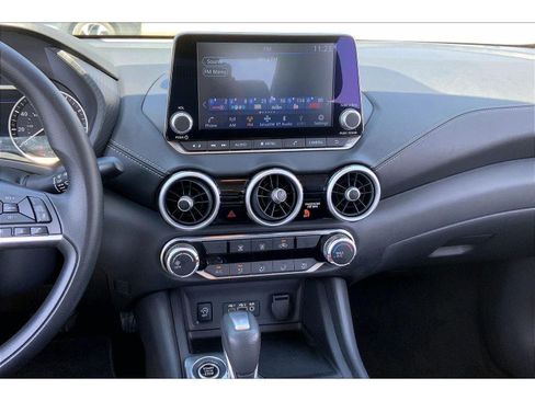 Used 2025 Nissan Sentra SV FWD image 6