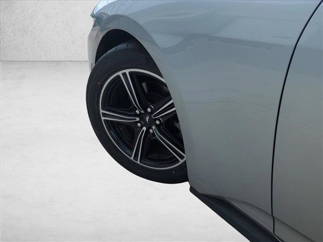 Used 2024 Ford Mustang Premium RWD image 10