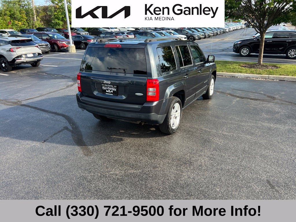 Used 2014 Jeep Patriot Latitude FWD image 10