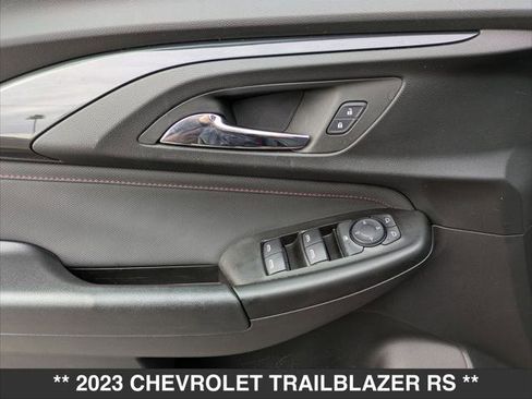 Used 2023 Chevrolet TrailBlazer RS image 10