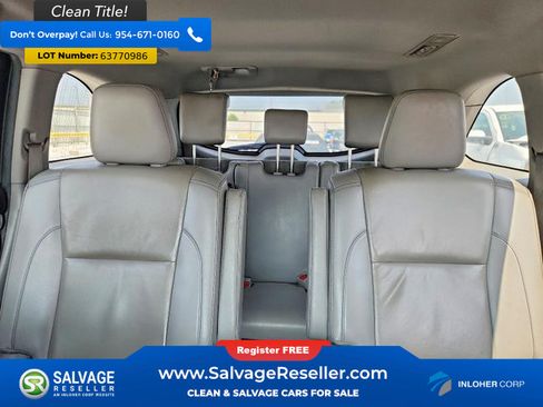 Used 2019 Toyota Highlander XLE FWD image 13