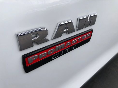 Used 2021 RAM ProMaster City Tradesman image 12