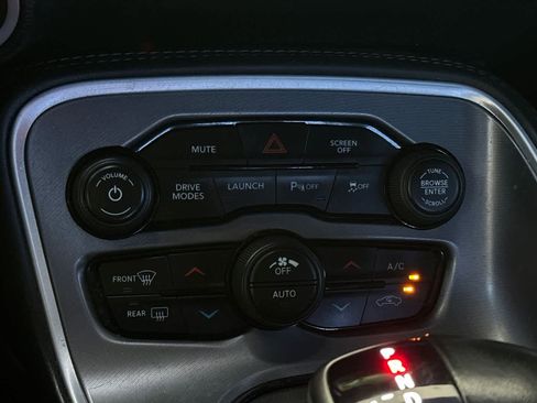 Used 2019 Dodge Challenger R/T Scat Pack image 22