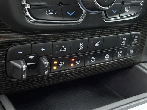 Used 2016 RAM 1500 Limited image 38