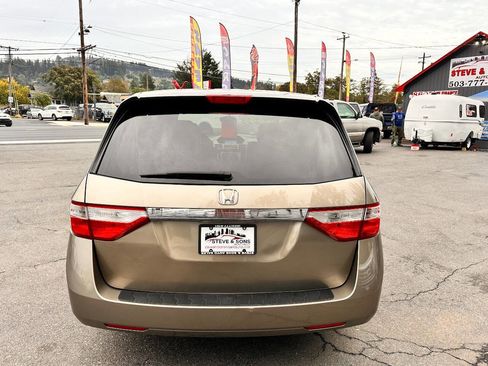 Used 2011 Honda Odyssey LX image 5