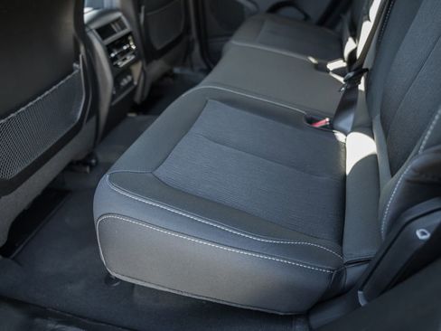 New 2025 Jeep Grand Cherokee Laredo X image 32