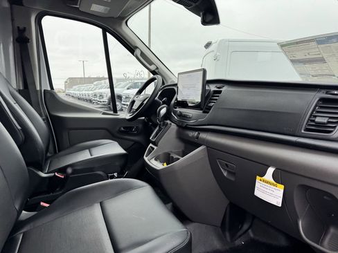 New 2026 Ford Transit 250 148 Medium Roof image 14