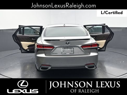 Used 2020 Lexus LS 500 w/ Interior Upgrade Package RWD image 34