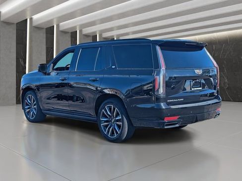 Used 2021 Cadillac Escalade Sport image 4