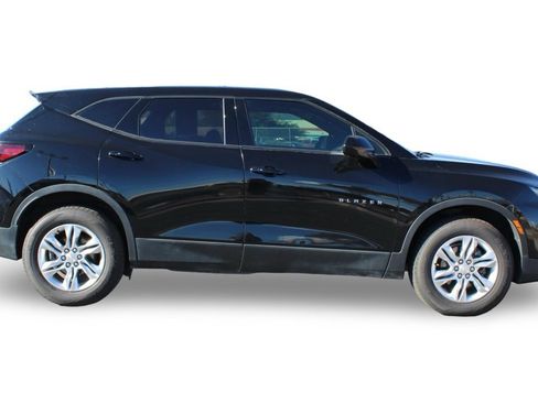 Used 2022 Chevrolet Blazer LT image 4